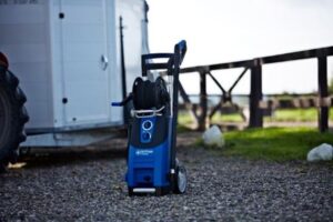 Nilfisk P180 pressure washer
