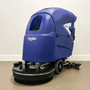 self propelled scrubber dryer