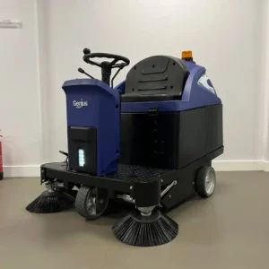 large scrubber dryer machine