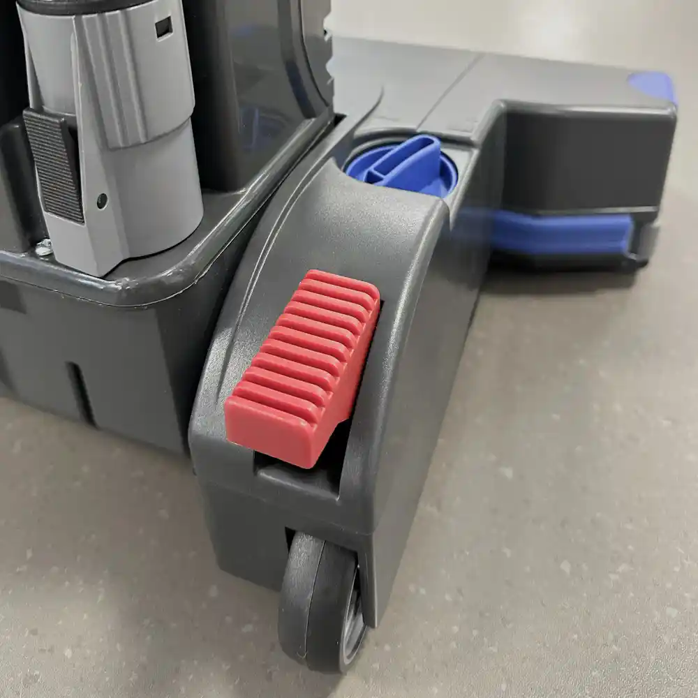 commercial upright vacuum cleaner